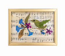 Load image into Gallery viewer, Pressed Bloom Keepsake Frame