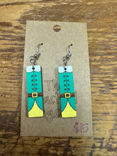 Load image into Gallery viewer, Dangle Earrings - CP