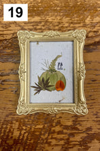 Load image into Gallery viewer, Pressed Flower Handmade Mini Bloom Keepsake Magnet Frame
