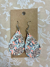 Load image into Gallery viewer, Dangle Earrings - CP