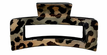 Load image into Gallery viewer, Leopard Square Claw Clips
