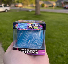 Load image into Gallery viewer, Fun Doh Swirl Squishy Cubes
