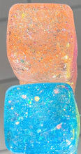 Load image into Gallery viewer, Mini Squishy Sparkle Cubes

