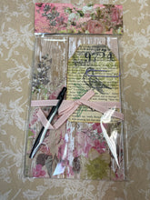 Load image into Gallery viewer, Handcrafted Journal Set – Artistic Notebook with Pen
