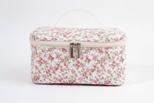 Load image into Gallery viewer, Vintage Floral Travel Makeup Bag
