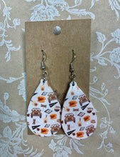 Load image into Gallery viewer, Dangle Earrings - CP
