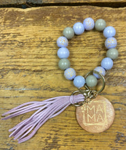 Load image into Gallery viewer, Mama Charm Wooden Bracelet Key Chain
