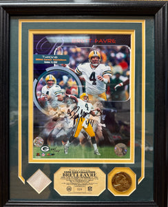 Brett Farve Autographed Photo