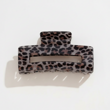 Load image into Gallery viewer, Leopard Print Hair Claw Clip
